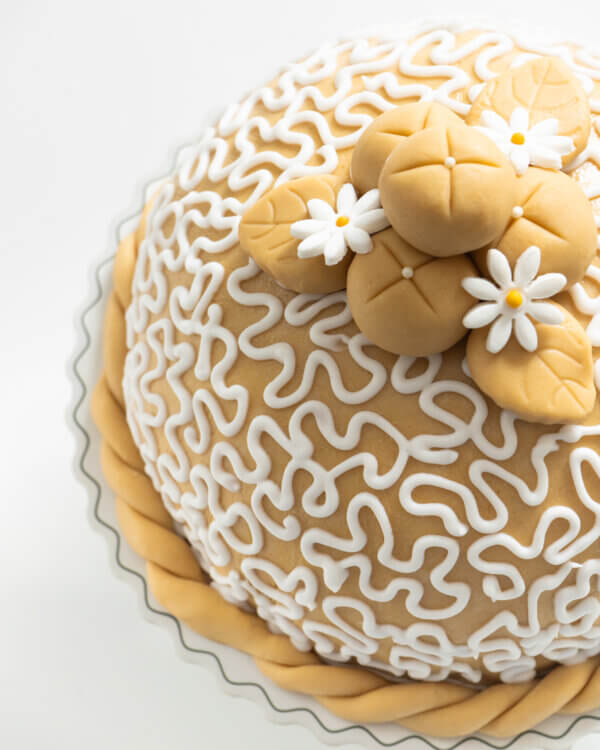 Torta Bola de Oro Clara