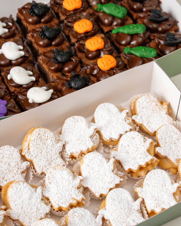 Pack Alfajores y Brownies Boo
