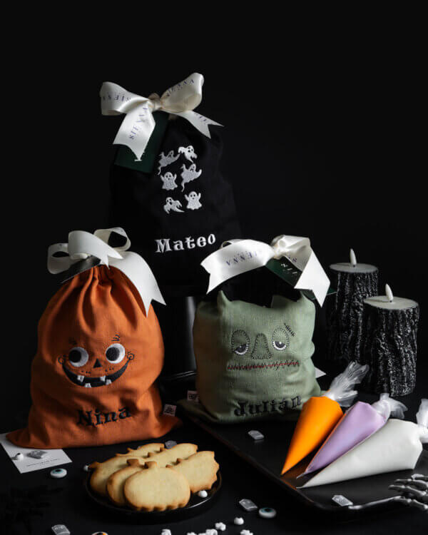 Decora tu galleta Monogram X Sienna